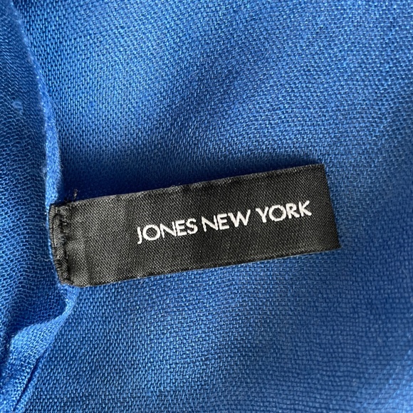 JONES NEW YORK Blue Scarf Shawl Wrap Blue Dip-Dye Ombré with Fringe - EUC - Picture 6 of 9
